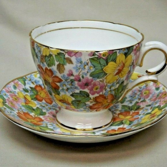 Salisbury Fine Bone China England Floral Footed Tea Cup and Saucer Pat. #1956A - Picture 1 of 14